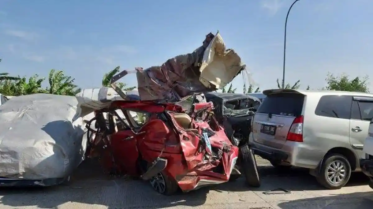 Amsor Pria yang Serang Sopir Bus & Akibatkan Kecelakaan Tol Cipali Masih Kritis, Alami Luka Berat