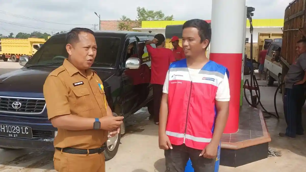 Warga Sulit Dapat Solar, Diskoperindag Tebo Sidak SPBU Tegaskan Dilarang Layani Pelansir