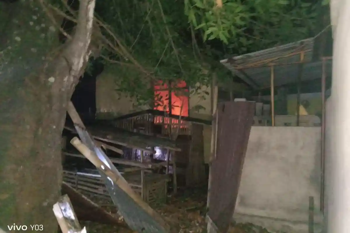 Kebakaran di Krokowolon Maumere NTT, 1 Orang Dilarikan ke Rumah Sakit