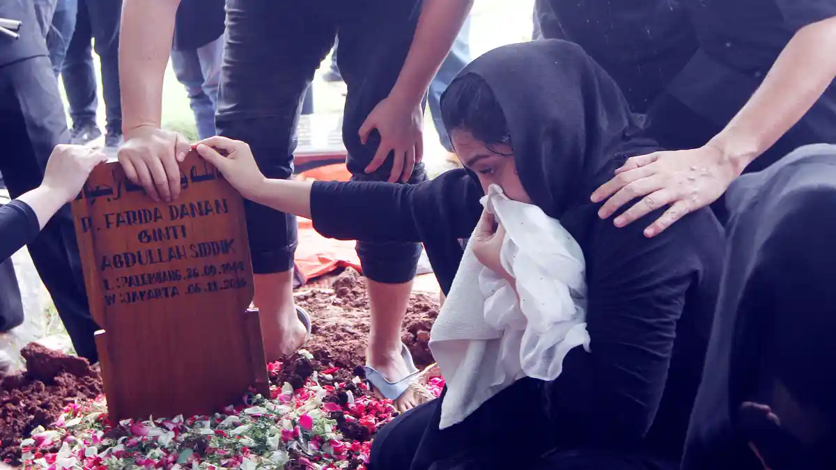 Ashanty Masih Terkenang Kebiasaan Almarhum Mama di Hari Lahirnya