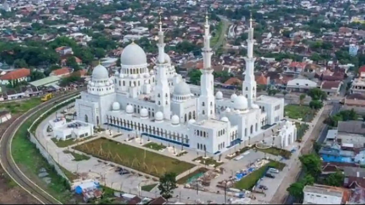 Berikut ini 10 Tempat Wisata yang Viral di Indonesia Sepanjang Tahun 2023