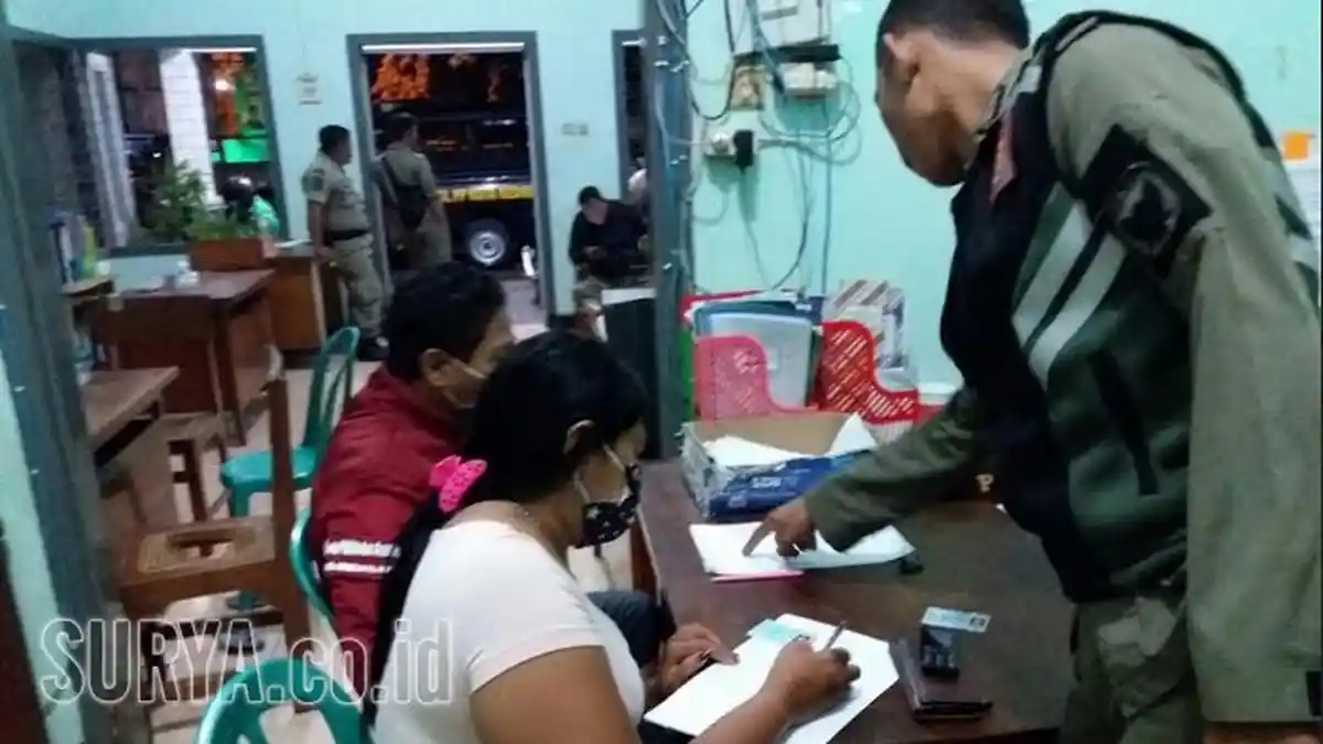 Dua Warga Kediri Kepergok Petugas Menginap di Kamar Kos Pasangannya