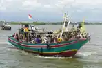 Tradisi Praonan di Pasuruan, Perayaan Lebaran Ketupat yang Jadi Daya Tarik Wisata Bahari