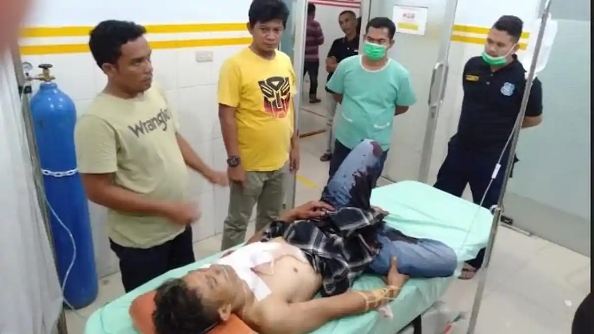 DIDUGA Gegara Tak Bayar Utang, Dada Warga Mandailing Natal Jebol Ditembak, Terkapar di Tepi Jalan