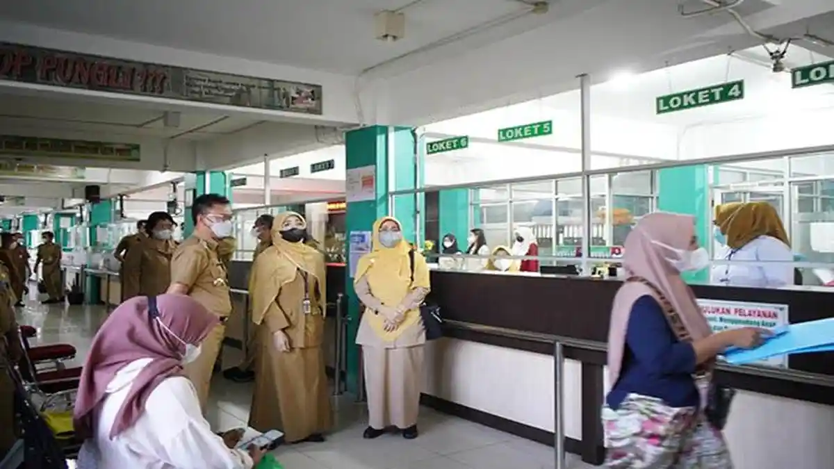 Birokrasi Pemkab Minahasa Selatan Dalam Pelayanan Perizinan 