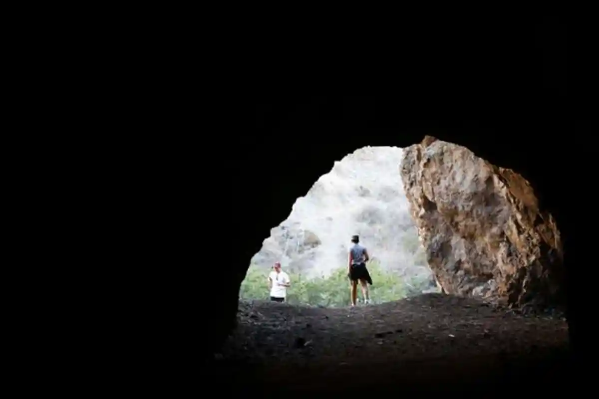 10 Arti Mimpi Tentang Gua, Anda Harus Hati-hati Jika Mimpi Masuk dalam Gua, Ini Tafsir Lengkapnya