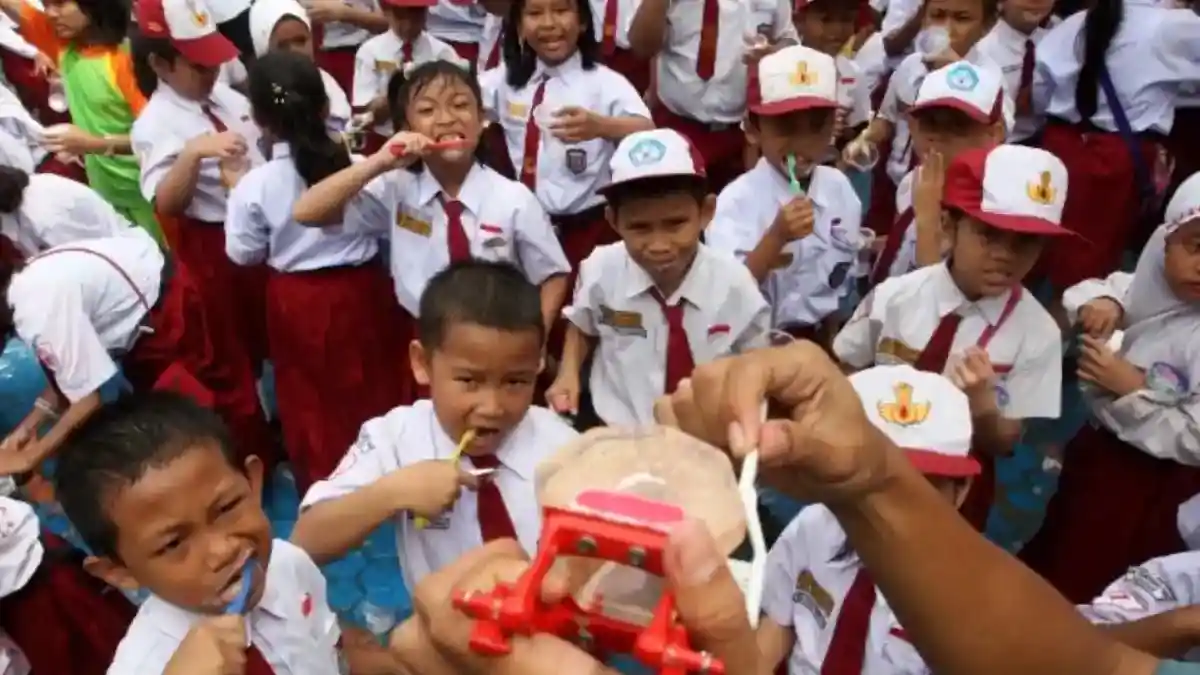 Kunci Jawaban Tematik Tema 8 Kls 5 SD Hal 31 32 33, Jenis Usaha Masyarakat Indonesia