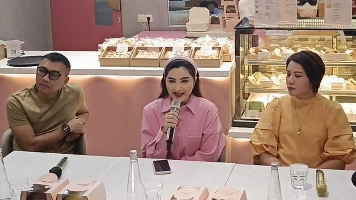 Lu'miere Kembali Dibuka, Ashanty Luncurkan Donat Labu Jepang yang Ramah di Kantong