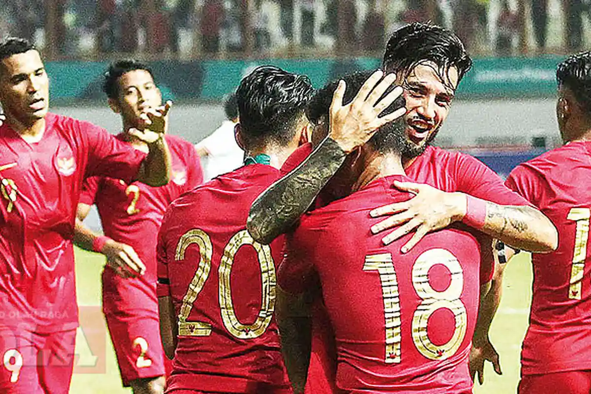 MASIH BERLANGSUNG Live Streaming Indonesia Vs Hong Kong Mulai Pukul 18.30 WIB - Beto Bikin Gol