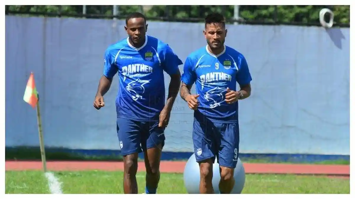Ternyata Bukan Wander Luiz, Ini Pemain Asing Ketiga Persib Bandung, Geoffrey Menyusul? Info
