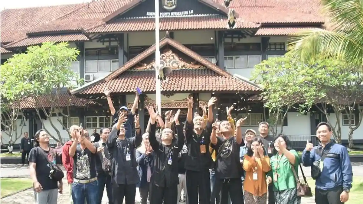 Peringatan Hari Pers Nasional, Sekda Karanganyar Berharap Media Bisa Mencerahkan dan Menginspirasi