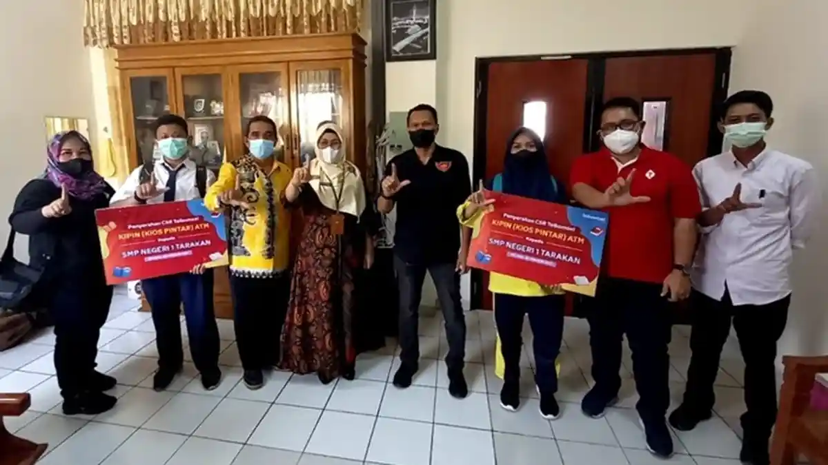 Terus Perkuat Digitalisasi Pendidikan di Kaltara, Telkomsel Hadirkan Platform Digital Library KIPIN
