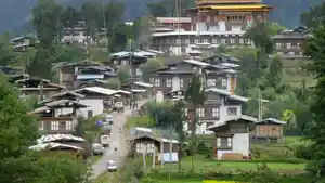 Biara-Gangtey-Goemba-di-Lembah-Phobjikha-Bhutan.jpg