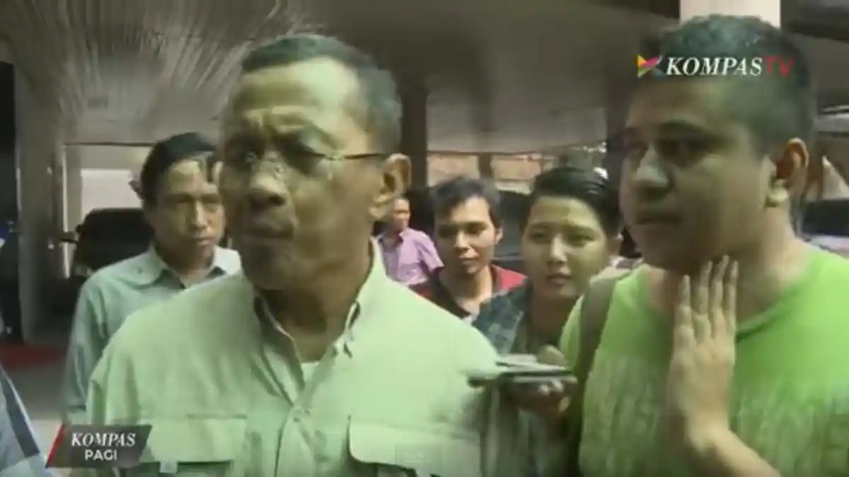 Diperiksa Sejak Pukul 10.00 WIB, Dahlan Iskan Belum Keluar Ruang Pemeriksaan