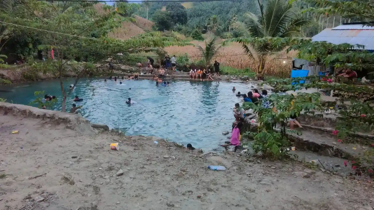 Pemandian Lau Timah, Tempat Wisata di Dairi yang Tawarkan Hangatnya Mata Air Pegunungan