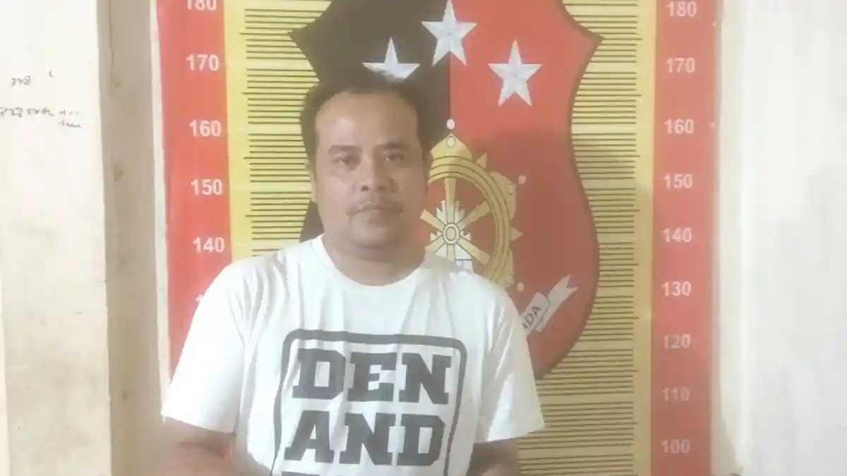 Asyik Main Judi Online di Warung Kopi, ARN Diibekuk Polres Padangsidimpuan