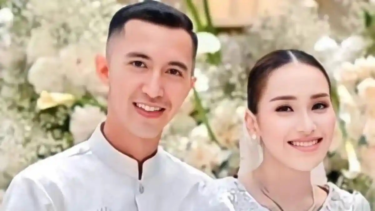 Ayu Ting Ting Benarkan Tunangan dengan Perwira TNI Muhammad Fardana