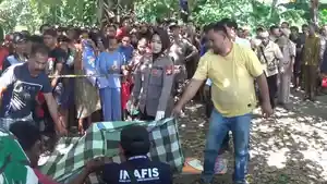Suasana-personel-Polsek-Bajeng-bersama-tim-Inafis-Polres-Gowa.jpg
