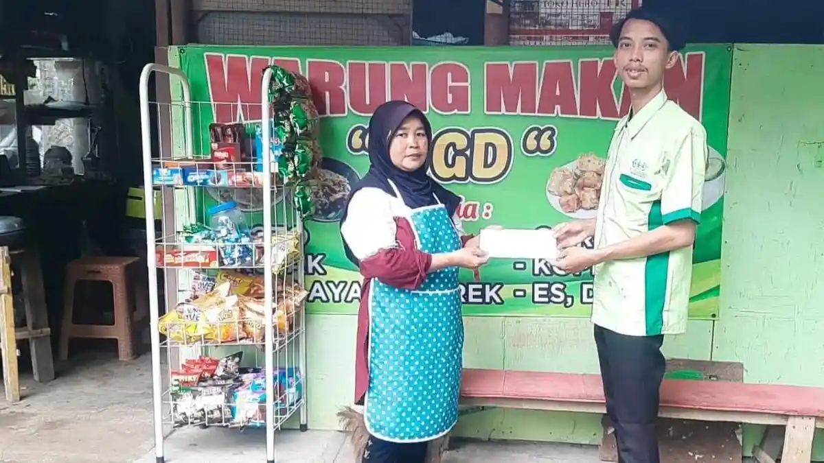 LAZISNU PCNU Banyumas Salurkan Bantuan Modal Usaha untuk Dukung Ekonomi Umat