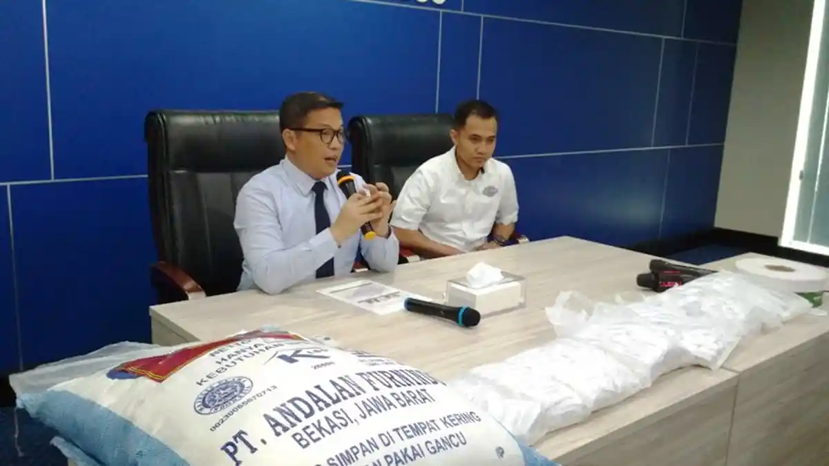 Polisi Ungkap Konsumsi Gula Rafinasi di Hotel dan Kafe Terkenal