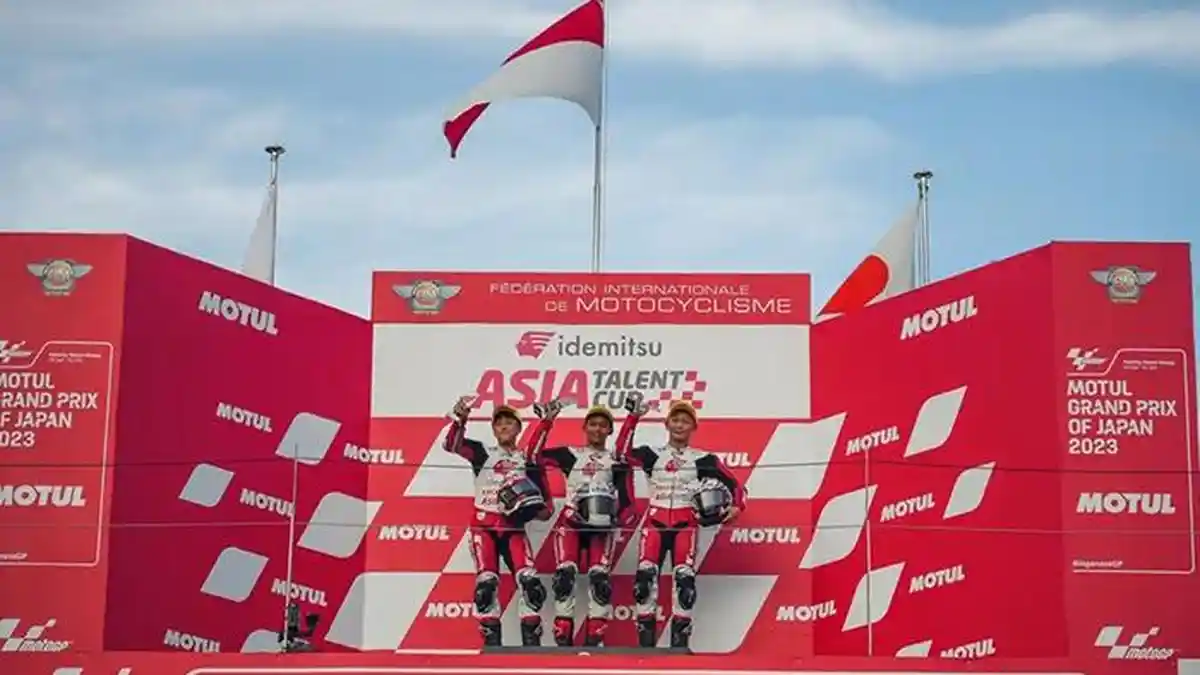 Pebalap Astra Honda Cetak Sejarah, Indonesa Raya Berkumandang Dua Kali di ATC Motegi