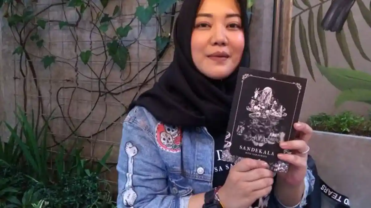 Dalam Sandekala, Risa Saraswati Kenalkan Sosok Sukma yang Menakutkan