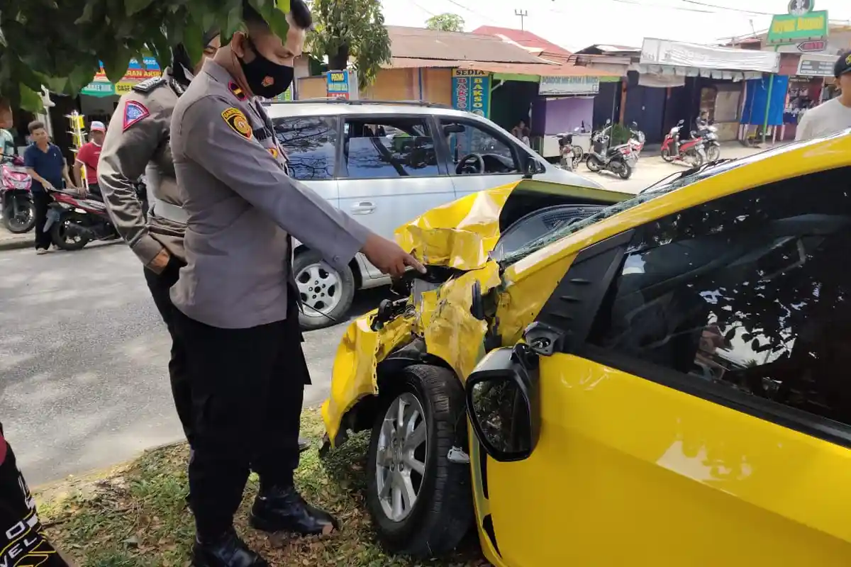 Selama 2021 Terjadi 29 Kecelakaan antara Kereta Api dan Mobil di Sumbar