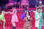 Aksi Panggung Iis Dahlia di Acara Bollystar Vaganza