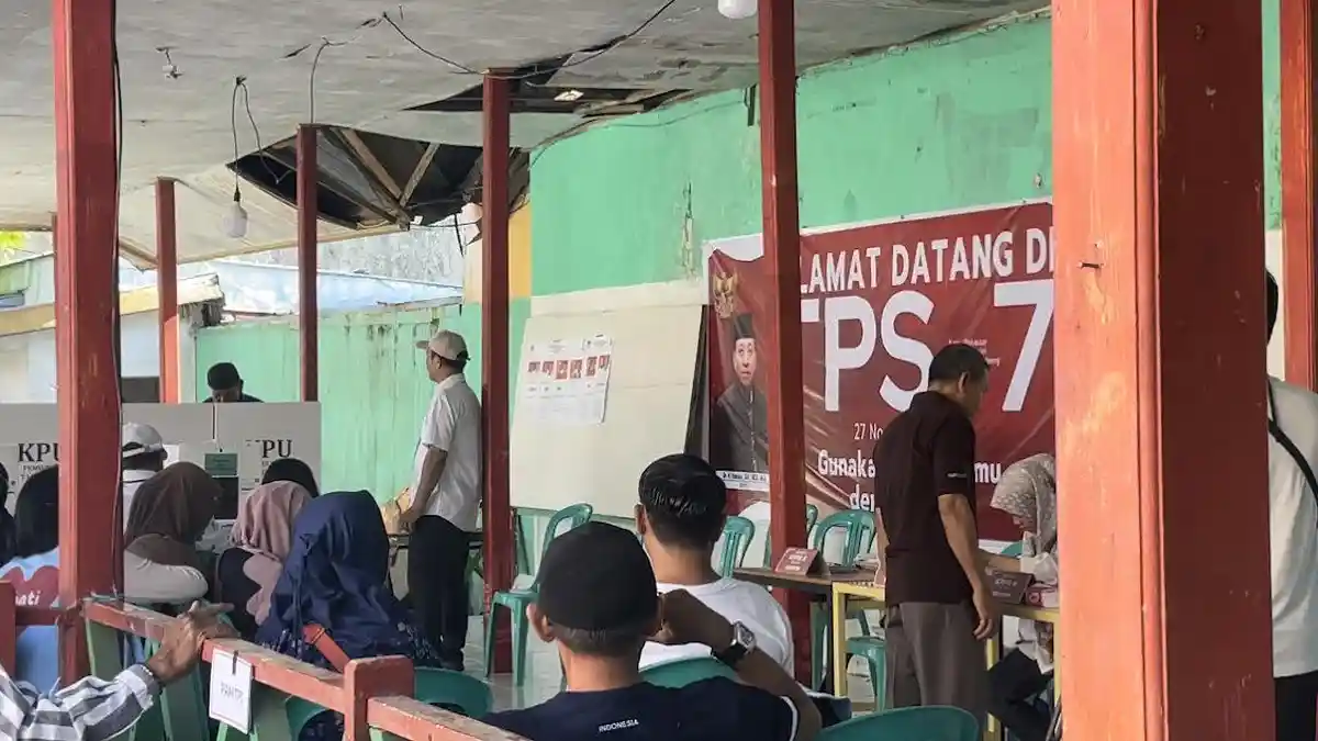Suasana TPS 007 Rappocini Makassar: Fatmawati Rusdi Terdaftar DPT Urutan 191