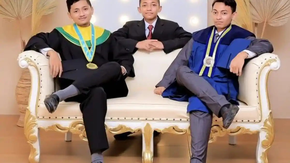 Kisah Bocah 15 Tahun Menjdi Mahasiswa Termuda di Kedokteran Unair Surabaya