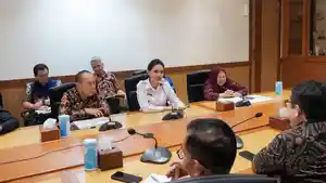 sherly-laos-di-salah-satu-agendanya-di-jakarta.jpg