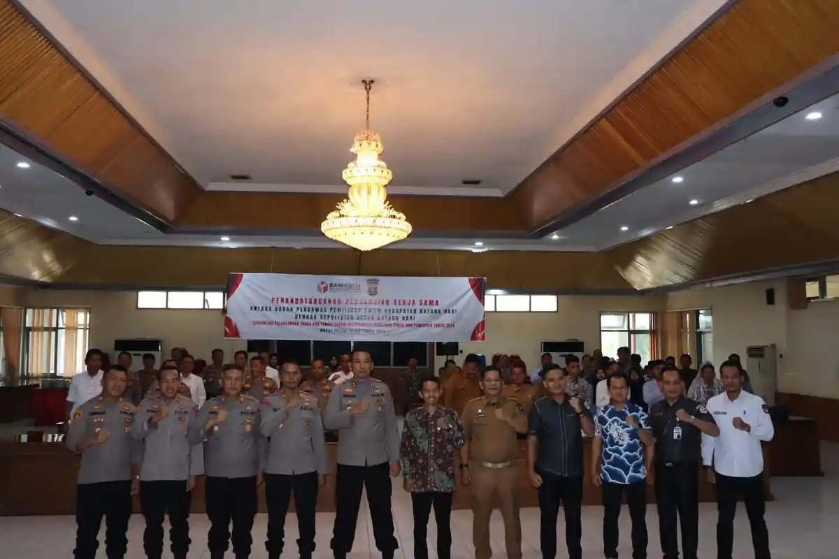 Jelang Pemilu 2024, Bawaslu dan Polres Batanghari Lakukan Penandatanganan Kerjasama