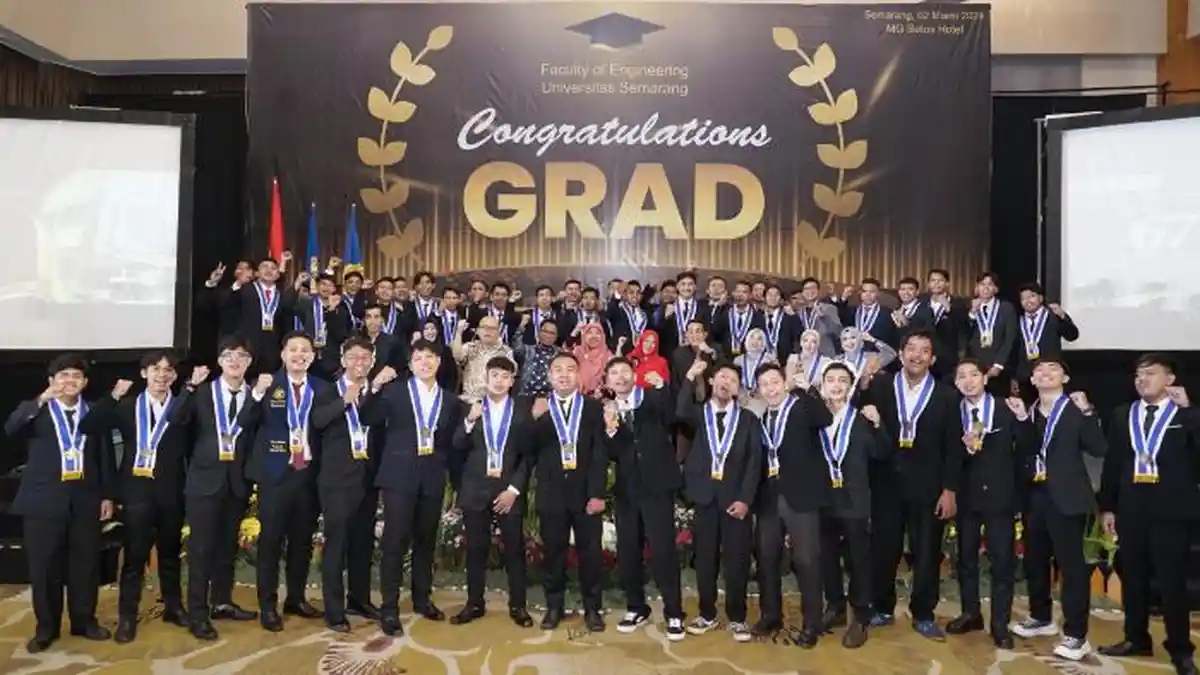 Fakultas Teknik Universitas Semarang Gelar Pelepasan Calon Wisudawan Ke 67