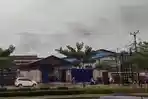 ASAP-Potret-asap-hitam-pekat-di-Kecamatan-Pasar-Kemis.jpg