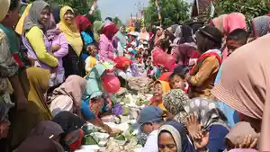 tasyakuran-warga-randublatung.jpg