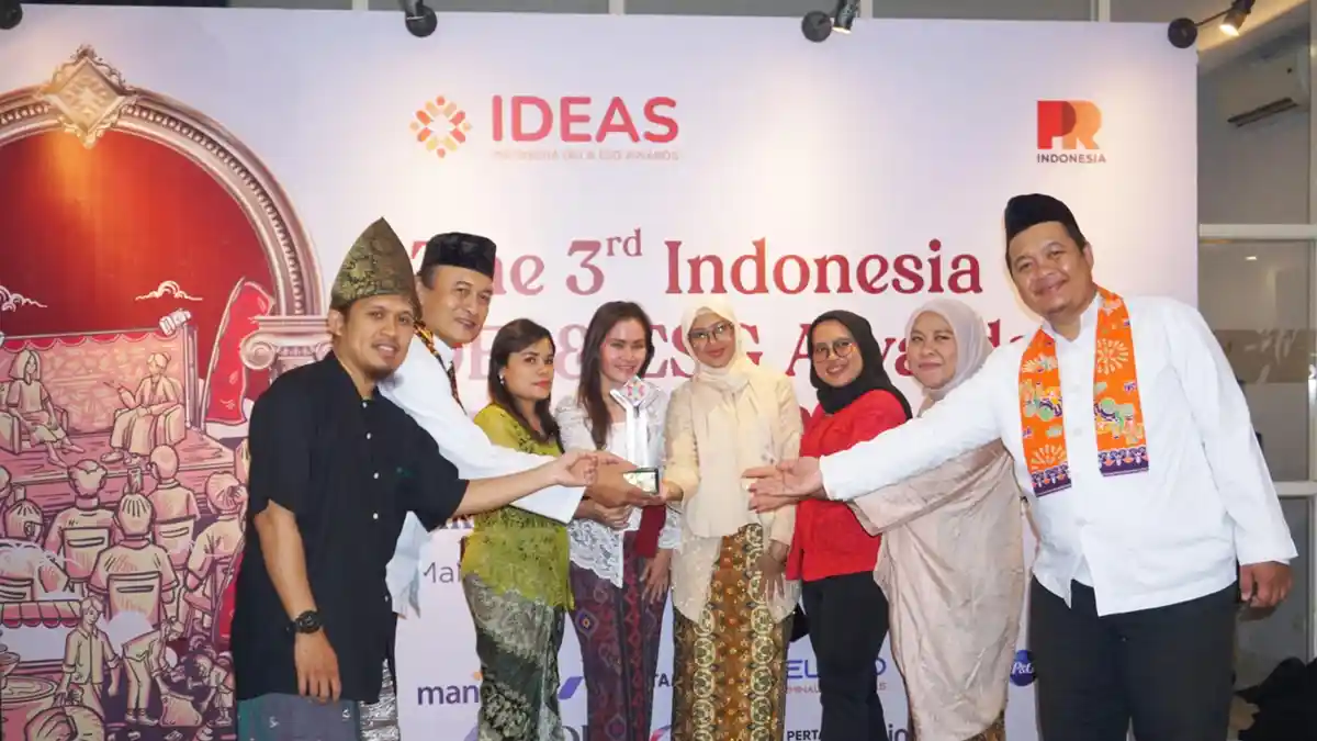 Pertamina Raih Penghargaan ESG Bidang Hubungan dengan Pelanggan