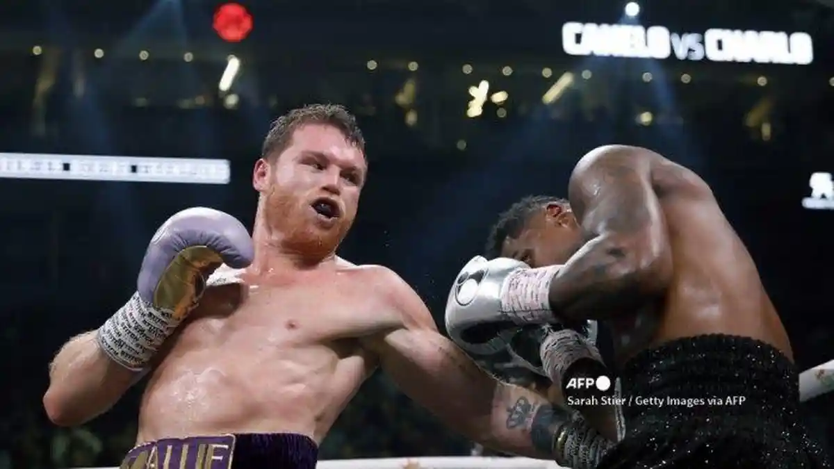 Berita Tinju Dunia, Prediksi Mike Tyson soal Duel Tyson Fury vs Francis, Hasil Canelo vs Charlo