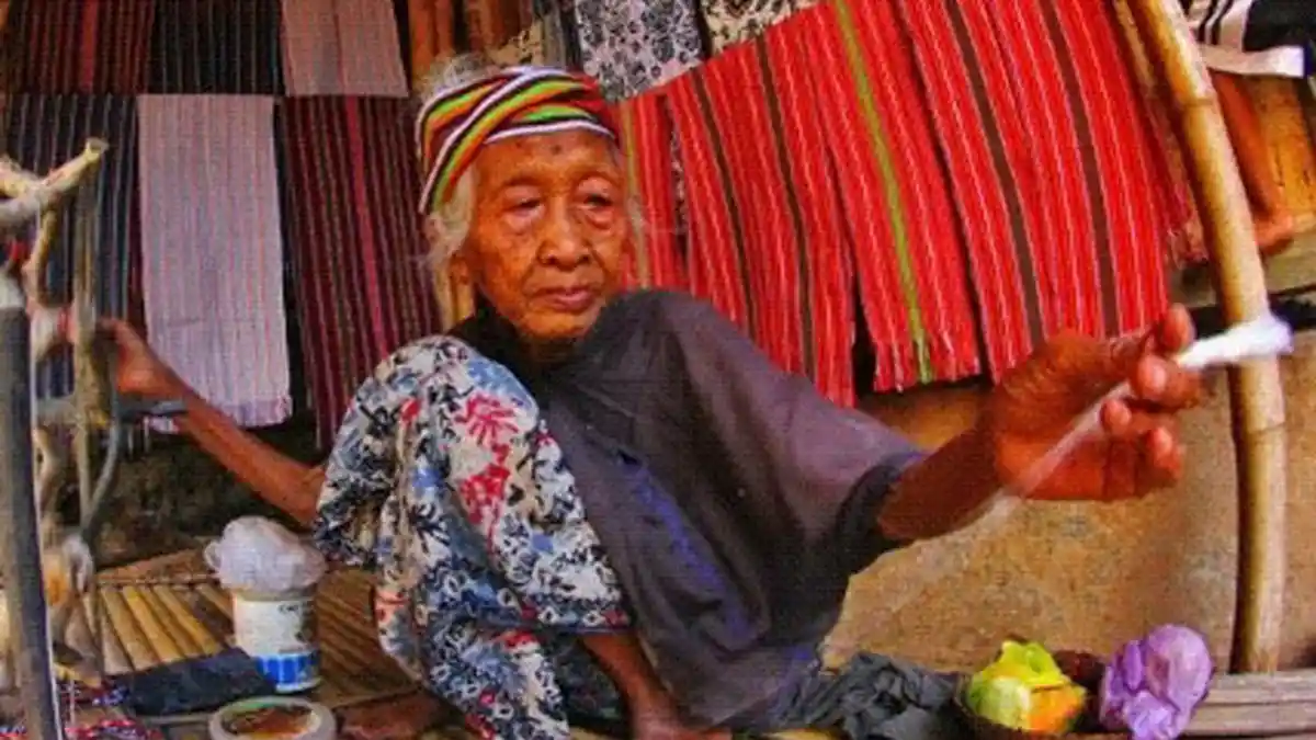 Menyelami Gelombang Keunikan Sade