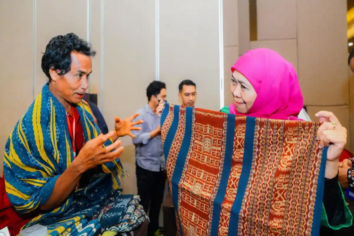 Ekspor Produk Ekonomi Kreatif Terbesar di RI, Jatim Raih Nusantaraya Award di ICCF 2025