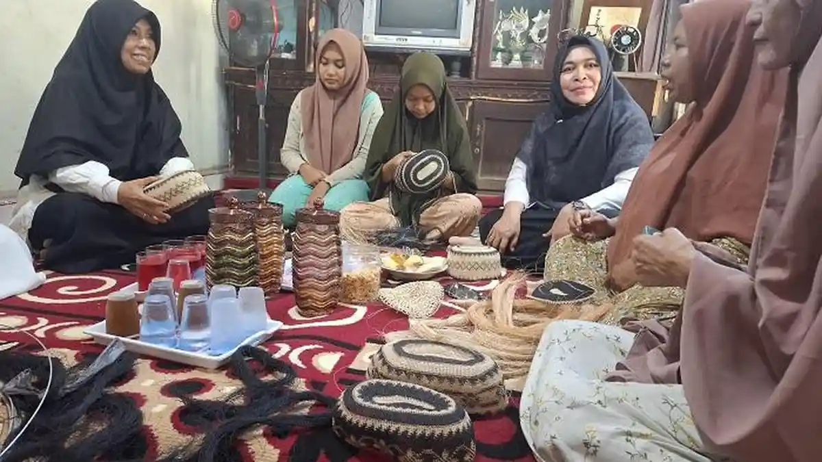 Lestarikan Budaya Lokal, Pemkab Pidie Usulkan Kopiah Riman ke Kemenkum Aceh
