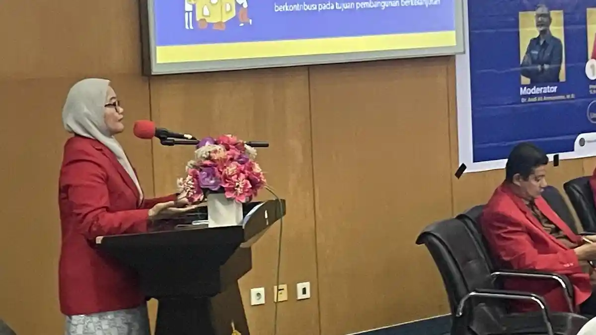 Prof Tuti Bahfiarti: Mimpi Saya Jadi Dekan Perempuan Pertama di FISIP Unhas