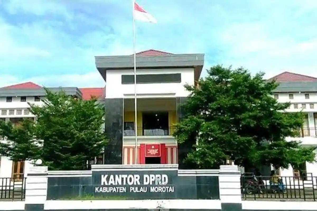 Dipecat dari Partai,  Tiga Anggota DPRD di Morotai Ini Bakal  di PAW