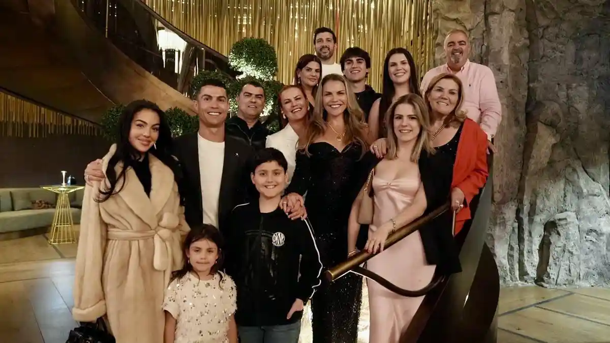 Keluarga Cristiano Ronaldo Diklaim dalam Bahaya di Arab Saudi, Rekrut Pengawal Baru