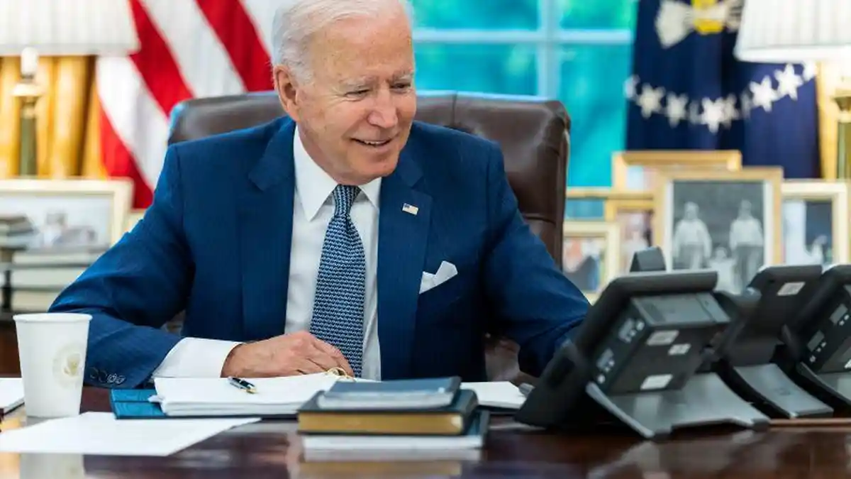 Soroti Persyaratan Vaksin Covid-19, Biden Kunjungi Chicago 7 Oktober 2021