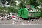 salah-satu-kontainer-sampah-milik-dlhk-kota-kupang.jpg