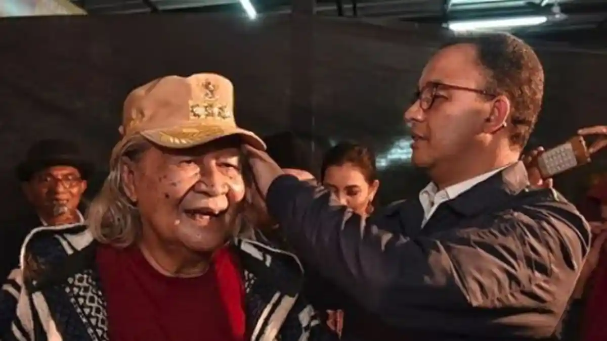 Anies Baswedan Ikut Rayakan Ulang Tahun Ridwan Saidi ke-76