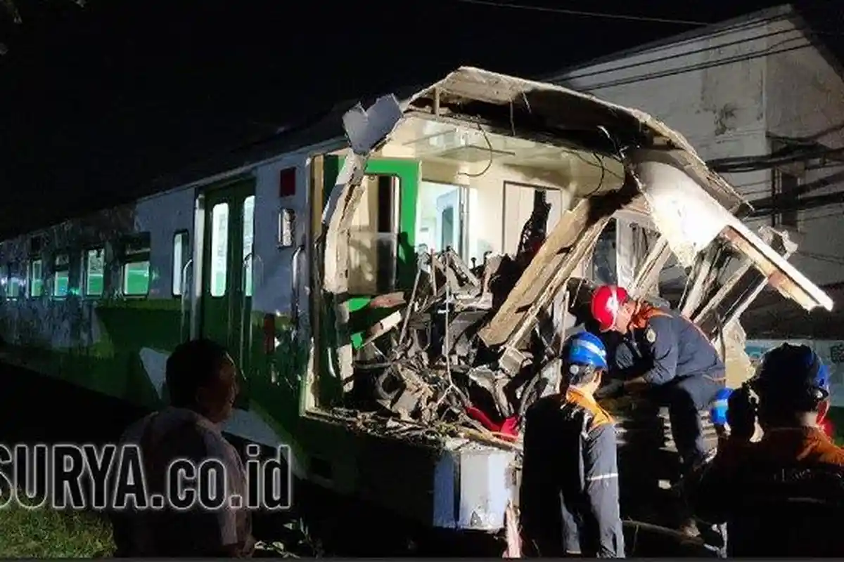 KAI Tuntut Ganti Rugi Buntut Tabrakan KA Jenggala vs Truk di Gresik yang Tewaskan Asisten Masinis