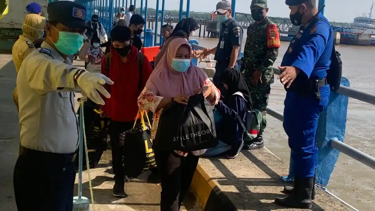 Reaktif Covid-19 setelah Dirapid, Dua Penumpang KM Satria Pratama Gagal Berangkat