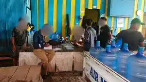 Sidak-depot-air-minum-di-Polman.jpg