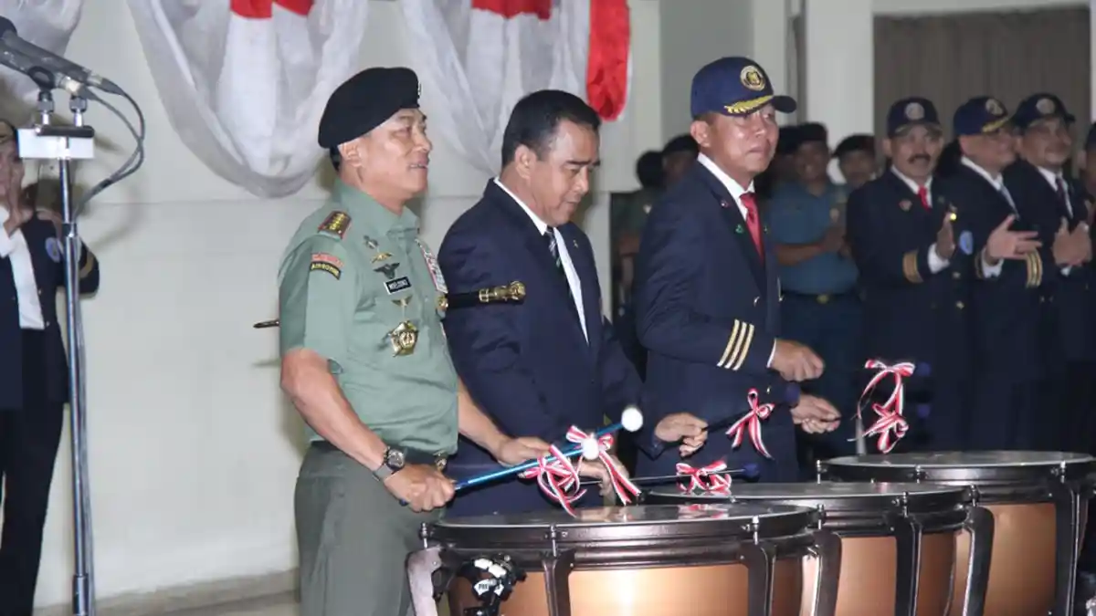 Panglima TNI Buka Kejuaraan Drum Band Tingkat Nasional
